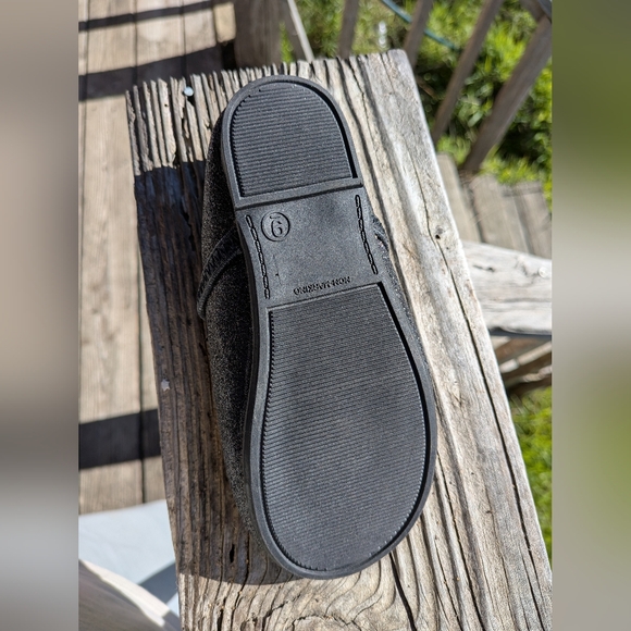 Target Black Glitter Kids Dress Shoes - Picture 6 of 7